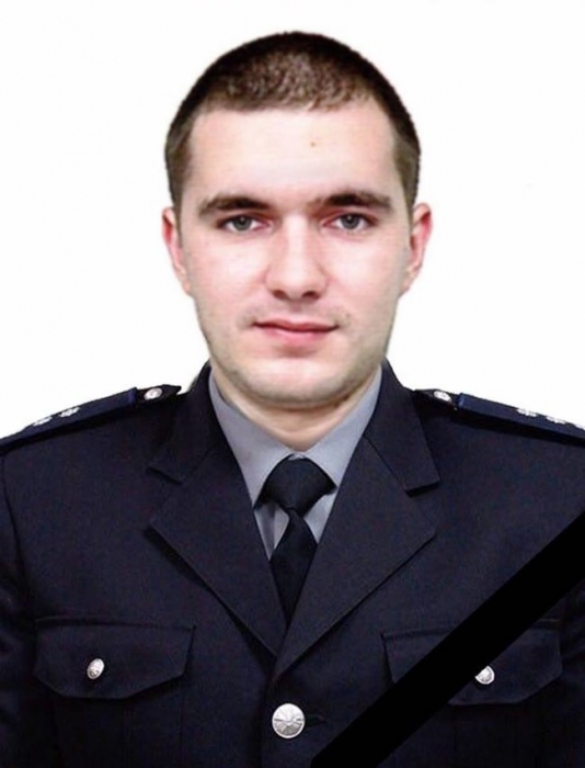 Семье николаевского полицейского, погибшего в перестрелке в Одессе, нужна помощь