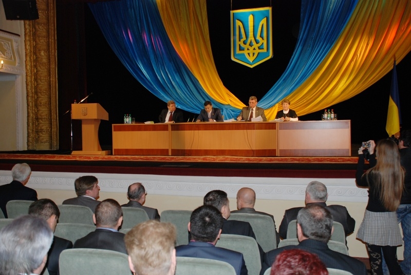 В Николаевском облсовете появились новые «перебежчики»: фракция «Регионов» увеличилась на четыре человека