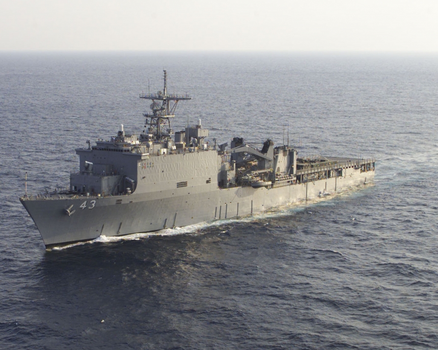 В Черное море направляется БДК ВМС США с морской пехотой на борту