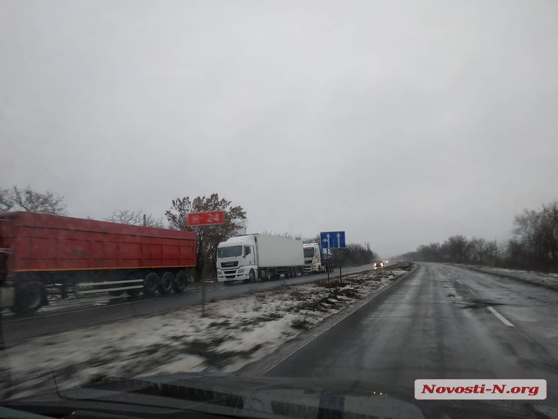 На Николаевщине сняли ограничение на проезд по трассе Н-14 для легковых авто