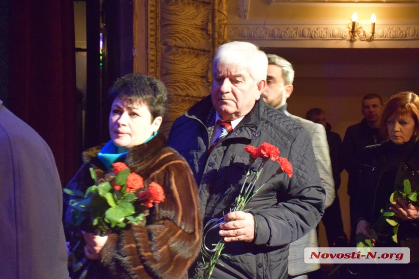 Николай Кравченко отыграл в своём последнем спектакле под названием жизнь. ФОТОРЕПОРТАЖ
