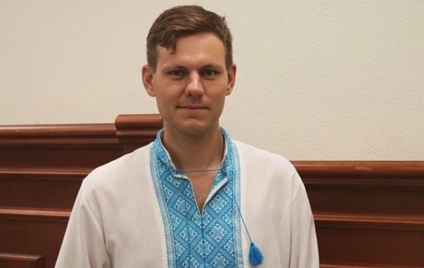 В Киеве депутату кирпичом разбили голову