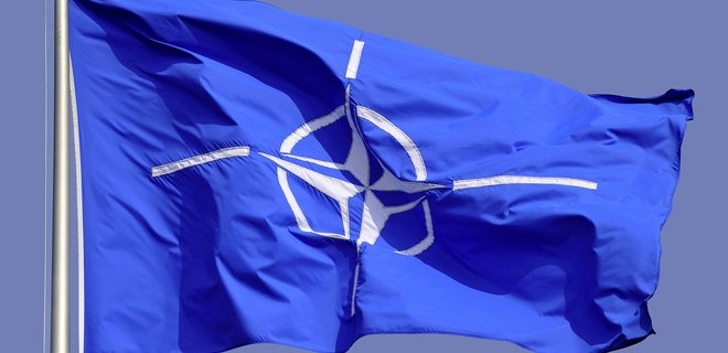 НАТО приостановит тренировочную миссию в Ираке из-за смерти Сулеймани