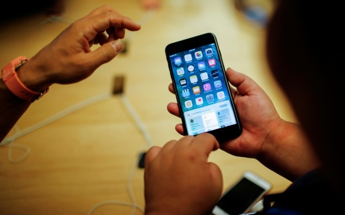 В Apple будут проверять фотографии пользователей iPhone