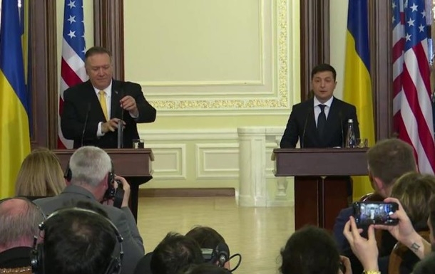 Зеленский и Помпео обсудили Донбасс и инвестиции