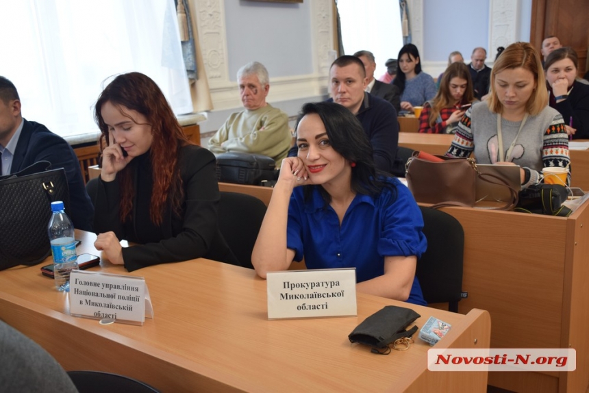 Как прошла первая в этом году сессия Николаевского горсовета. Фоторепортаж