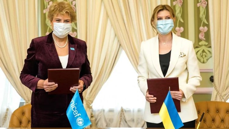 Зеленская подписала Меморандум с ООН об улучшении качества питания украинских детей