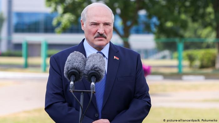Лукашенко хотят лишить звания почетного доктора наук КНУ им. Шевченко