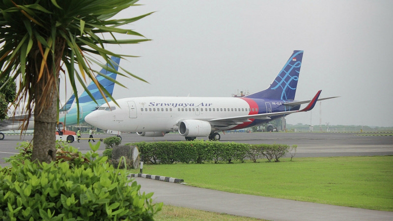 В Индонезии разбился пассажирский самолет
