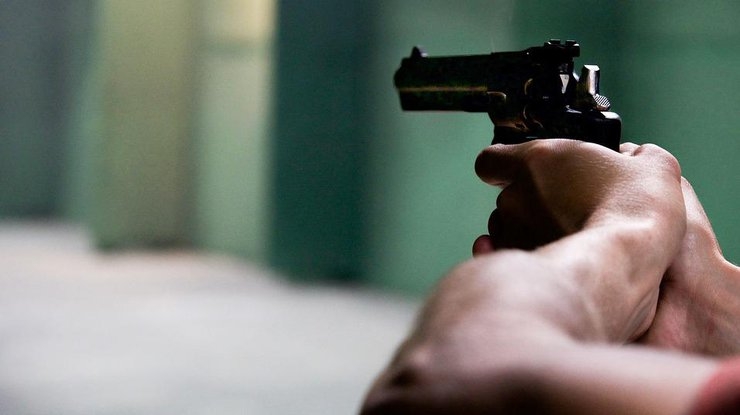 В Одессе неизвестный стрелял в сторону  детского сада