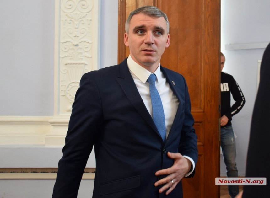 Мэр Николаева поддерживает отмену статуса русского языка в городе как регионального
