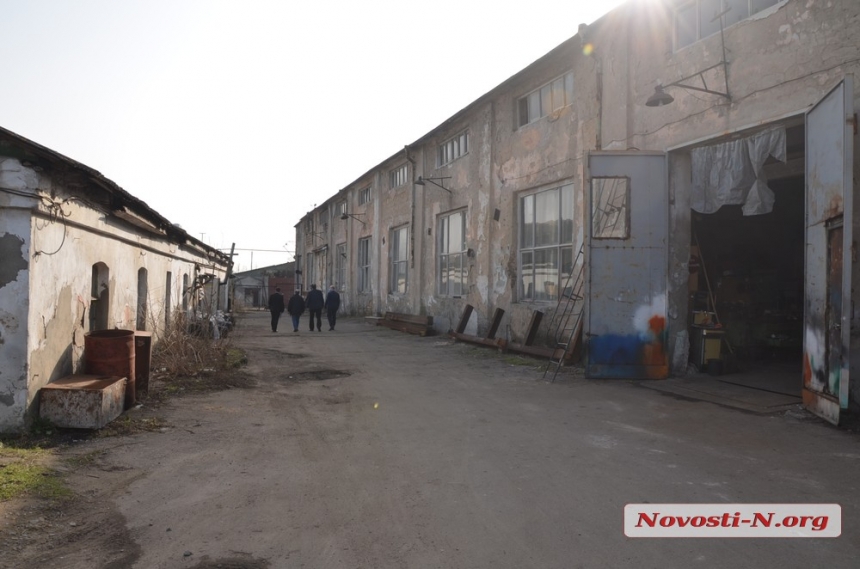 Николаевский губернатор побывал на заводе, который в 2021 году хотят продать. ФОТО
