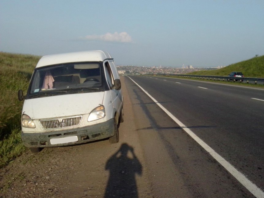 В Николаевской области осудили водителя, который избил полицейского после отказа от взятки