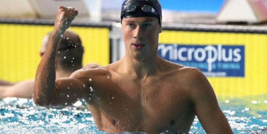 У Украины первое серебро на Олимпиаде - его завоевал пловец Романчук