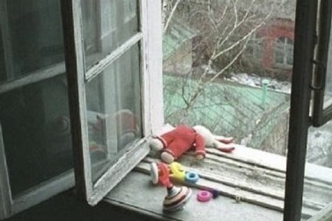 В Харькове студентка-иностранка родила ребенка и выбросила его из окна