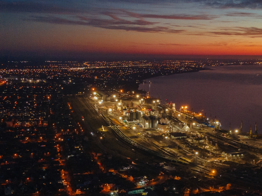 Николаевский фотограф показал вечерний город с высоты птичьего полета