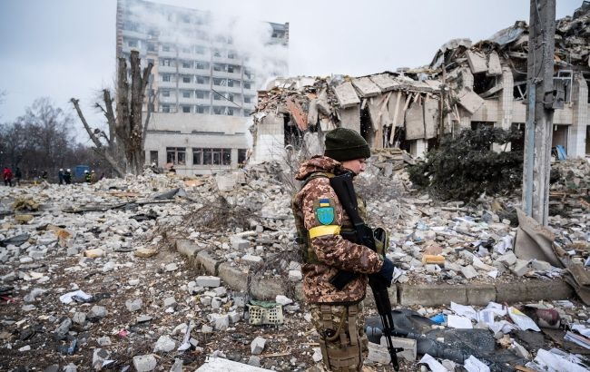 Ситуация на юге Украины: оккупанты закрепились на позиции и продолжают обстрелы