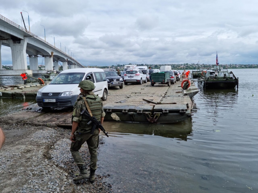 Понтонная переправа в районе Дарьевского моста уничтожена, - ОК «Юг»