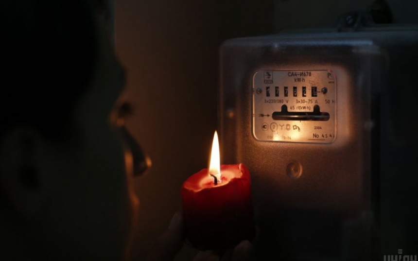 Зима будет сверхтяжелой: украинцам дали советы по использованию электроэнергии