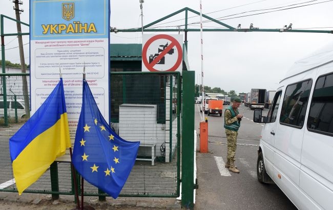 Граница для мужчин открыта: кто может выехать из Украины законно