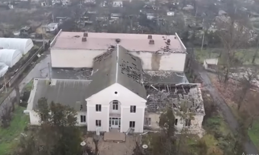 Поселок под Николаевом разрушен на 80%: съемки с дрона (видео)