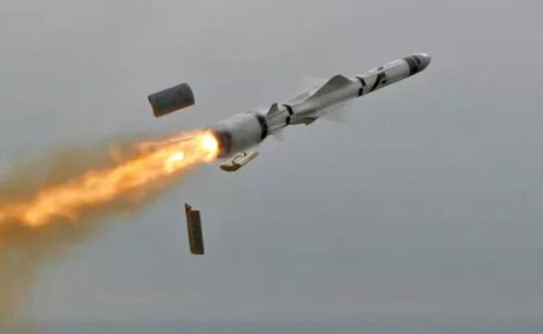 В небе над Одесской областью силы ПВО сбили три ракеты «Калибр»