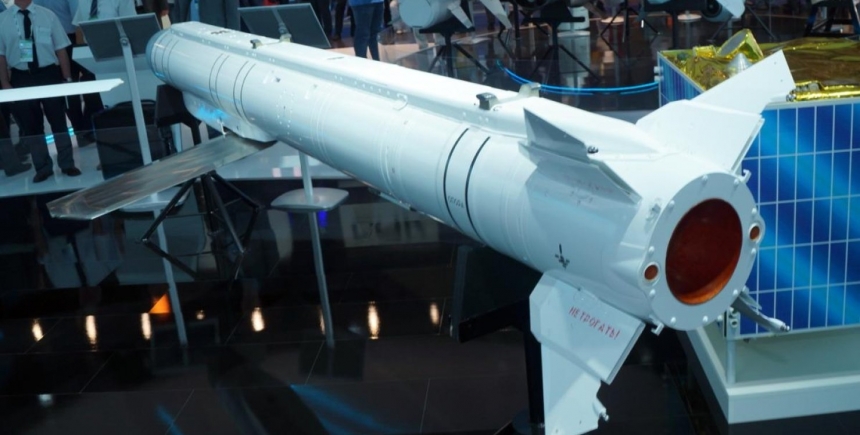 ЗС РФ почали застосовувати в Україні гібридні ракети «Гром-Е1»: що про них відомо (фото)