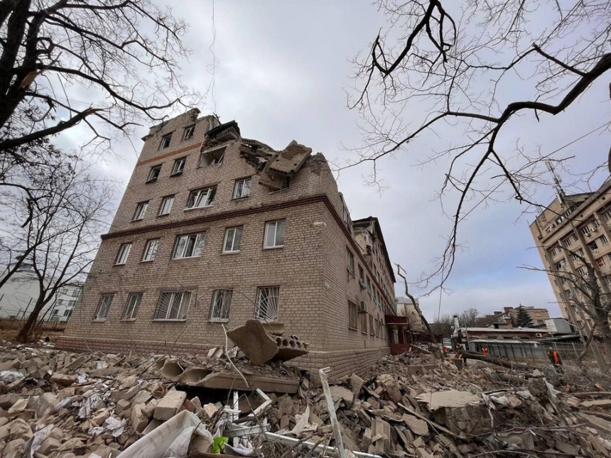 Россияне обстреляли центр Краматорска, есть разрушения (фото)