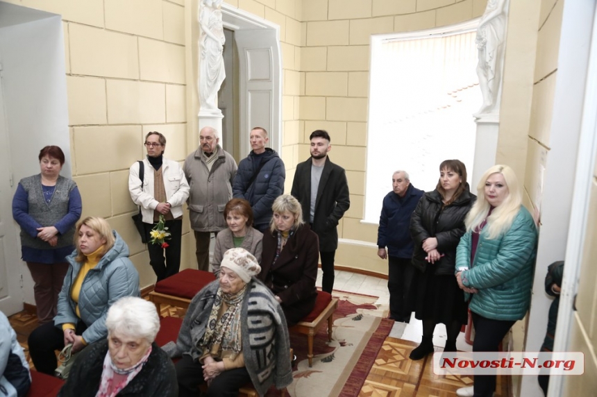 В николаевском музее почтили память погибших в ОГА (фото, видео)