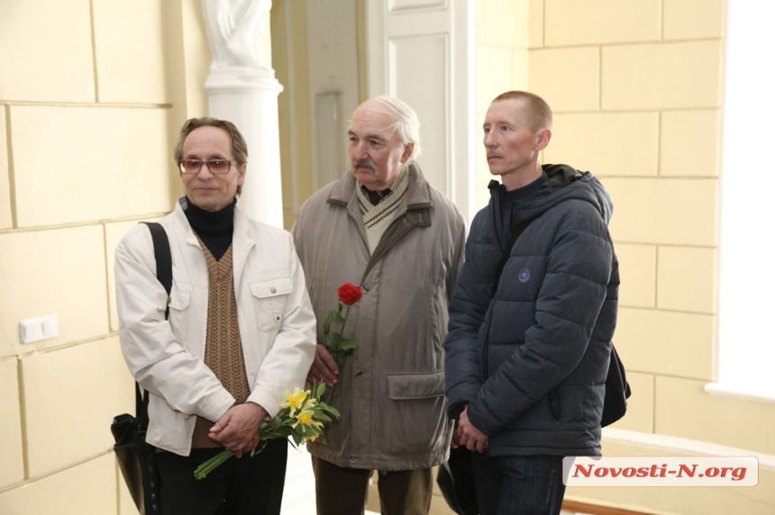 В николаевском музее почтили память погибших в ОГА (фото, видео)