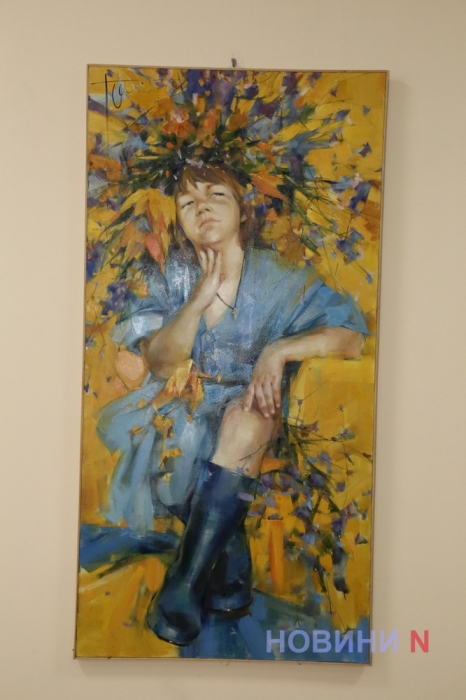 Совершенство мира в цветах на полотне: в Николаевском музее открылась выставка Яны Голубятниковой (фото, видео)