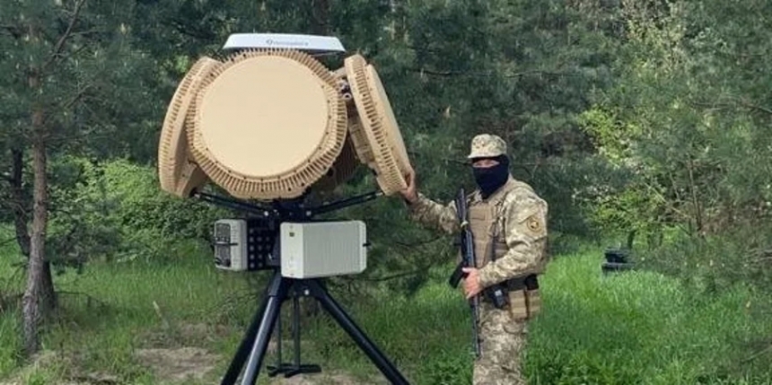 Украина начала получать от Израиля радары для оповещения о ракетных атаках (фото)