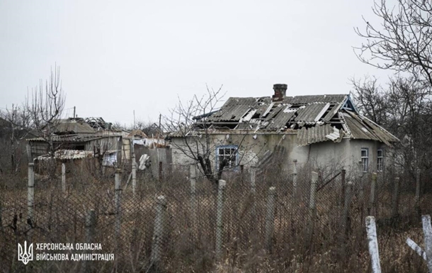 РФ обстреляла село в Херсонской области: ранены шесть человек, среди них ребенок