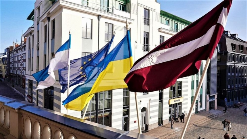 В Латвии 9 мая задержали шесть человек с символами, прославляющими военную агрессию