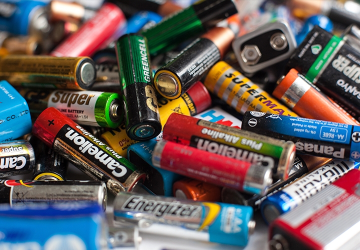 Эксперты дали советы, где и как правильно хранить батарейки