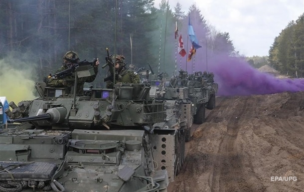 НАТО примет план на случай войны с РФ, - Reuters