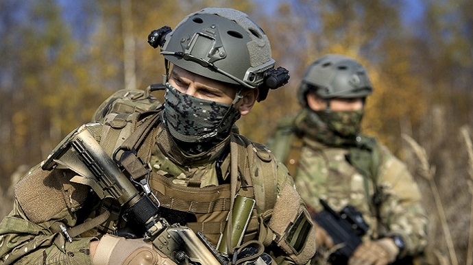 РФ отправила к границе с Украиной элитные подразделения, - ISW