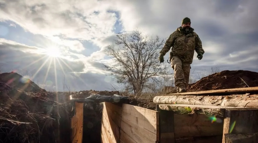 Украина выделила рекордную сумму на обустройство оборонных рубежей, – Шмыгаль