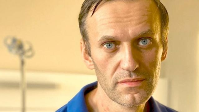 В РФ умер оппозиционер Алексей Навальный