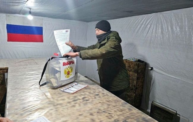 Россияне сгоняют военных на «выборы президента» в оккупации, - ЦНС