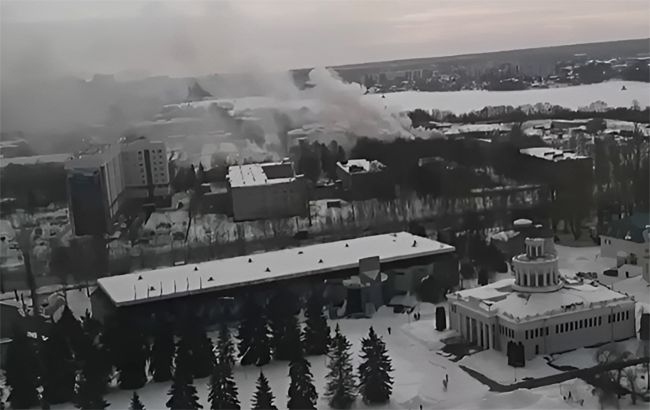 В Казани масштабный пожар в военном училище: пылают казармы