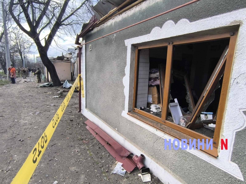 Ракетний удар по Миколаєву: з'явилося відео ліквідації наслідків