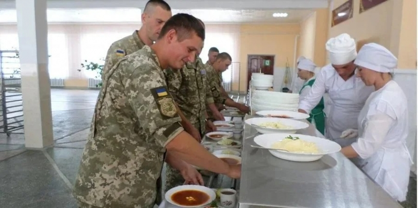 Стало известно, кто и на какие суммы будет кормить бойцов ВСУ в Николаевской области