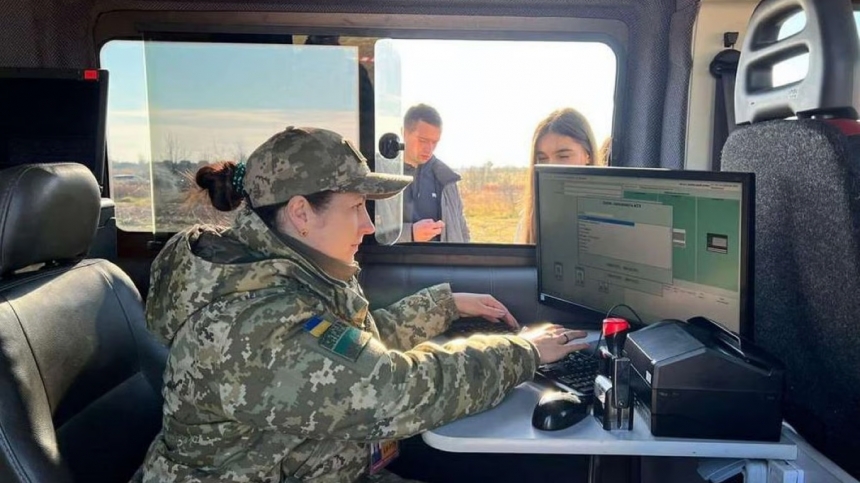 В Украине появится электронный военный билет: как он будет работать