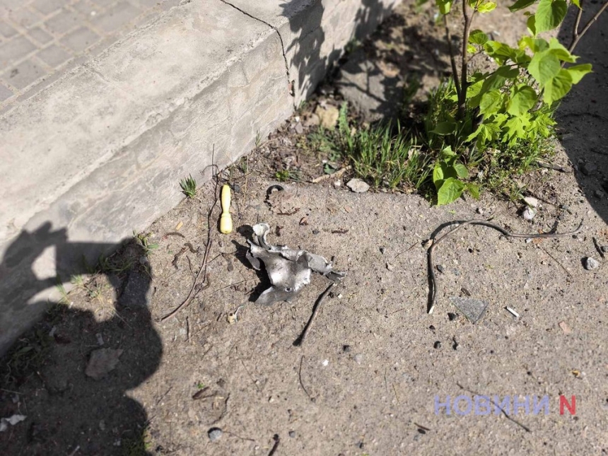 Появились первые фото последствий ракетного обстрела Николаева