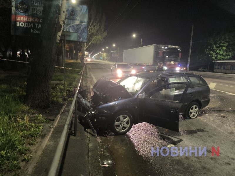 Водій «Шкоди», яка врізалася у «Форд» у Миколаєві ввечері, був п'яний, - патрульні
