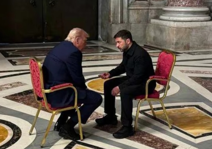 Зеленский подтвердил, что обсуждал с Трампом в Ватикане соглашение о недрах Зеленский подтвердил, что обсуждал с Трампом в Ватикане соглашение о недрах