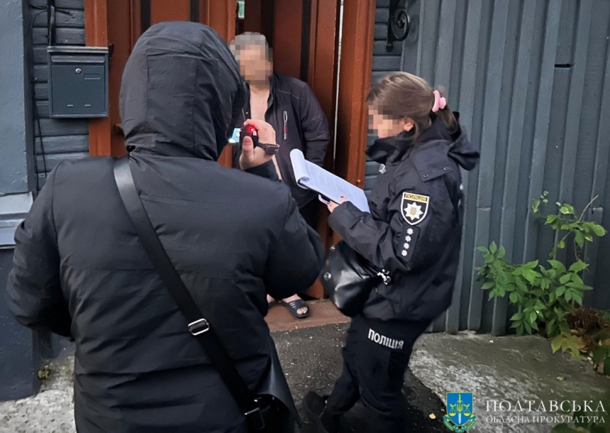 В Україні судитимуть викладача, який ґвалтував дітей В Україні судитимуть викладача, який ґвалтував дітей