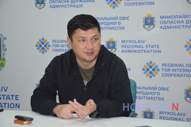 Не может никто быть спокойным 9 мая, - Виталий Ким Не может никто быть спокойным 9 мая, - Виталий Ким