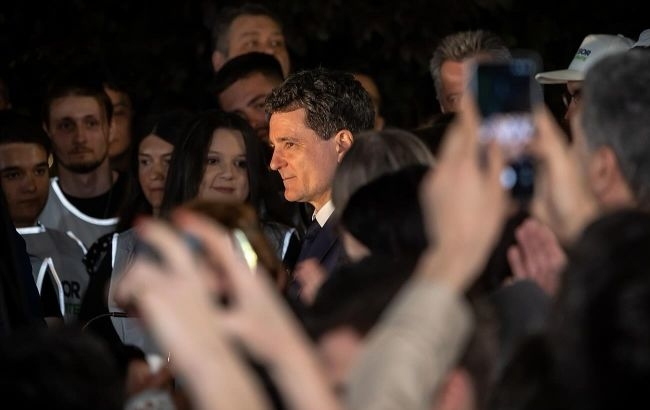 Президентские выборы в Румынии: кто вышел во второй тур Президентские выборы в Румынии: кто вышел во второй тур